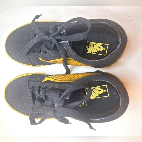 NWOT Vans X Harry Potter Kid's Golden Snitch Old Skool Trainers Black Gold 11.5 - Picture 5 of 7